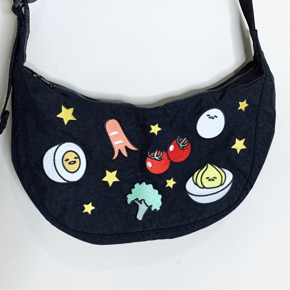 NEW BAGGU x Gudetama Medium Nylon Crescent Bag Embroidered Black Crossbody - Picture 4 of 12